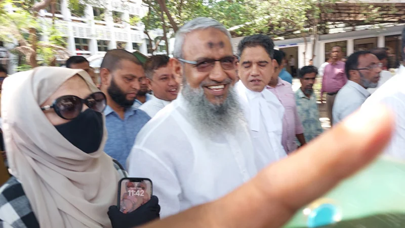 দুদকের মামলায় খালাস পেলেন মোসাদ্দেক আলী ফালু